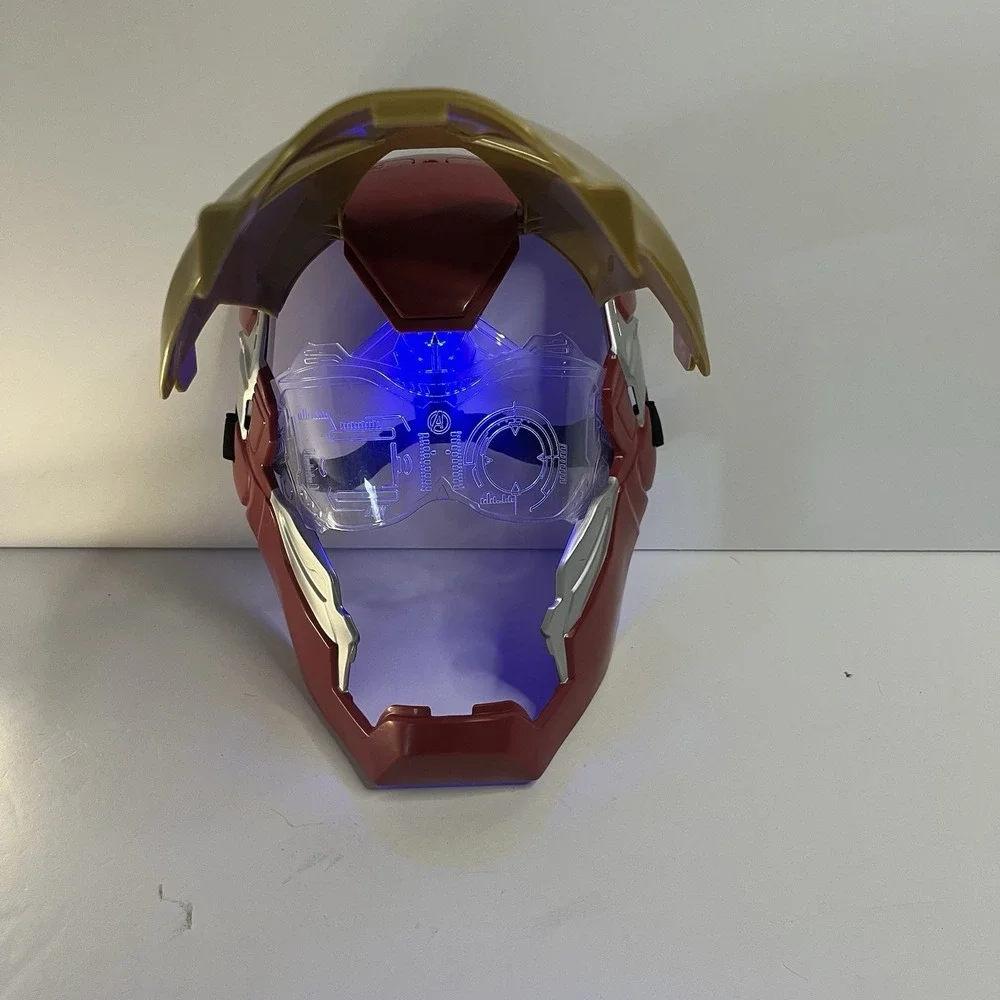 Marvel Avengers Iron Man Flip FX Mask Hasbro 2019 Light Up LED Eyes TESTED
